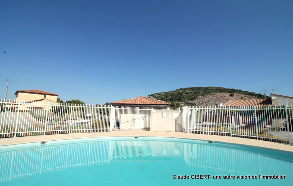 Maison 3 pièces en R+1 avec terrasse + place de stationnement privative à Frontignan