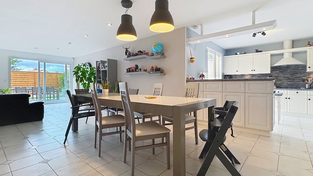 à vendre  Maison Saint-Cyr-l'École (78210)