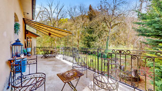  Maison � vendre 9 pi�ces 250 m�