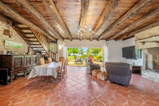  Maison � vendre 6 pi�ces 212 m�