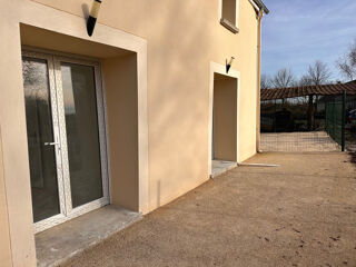  Appartement à louer 3 pièces 66 m²
