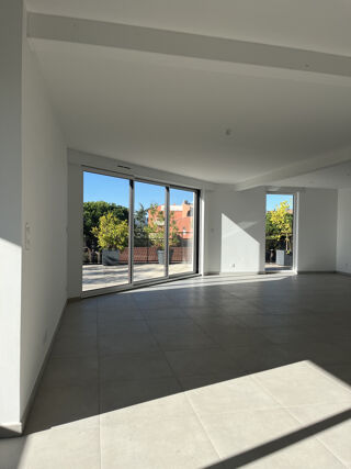  Appartement � vendre 4 pi�ces 133 m�