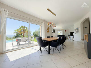  Maison à vendre 6 pièces 198 m²