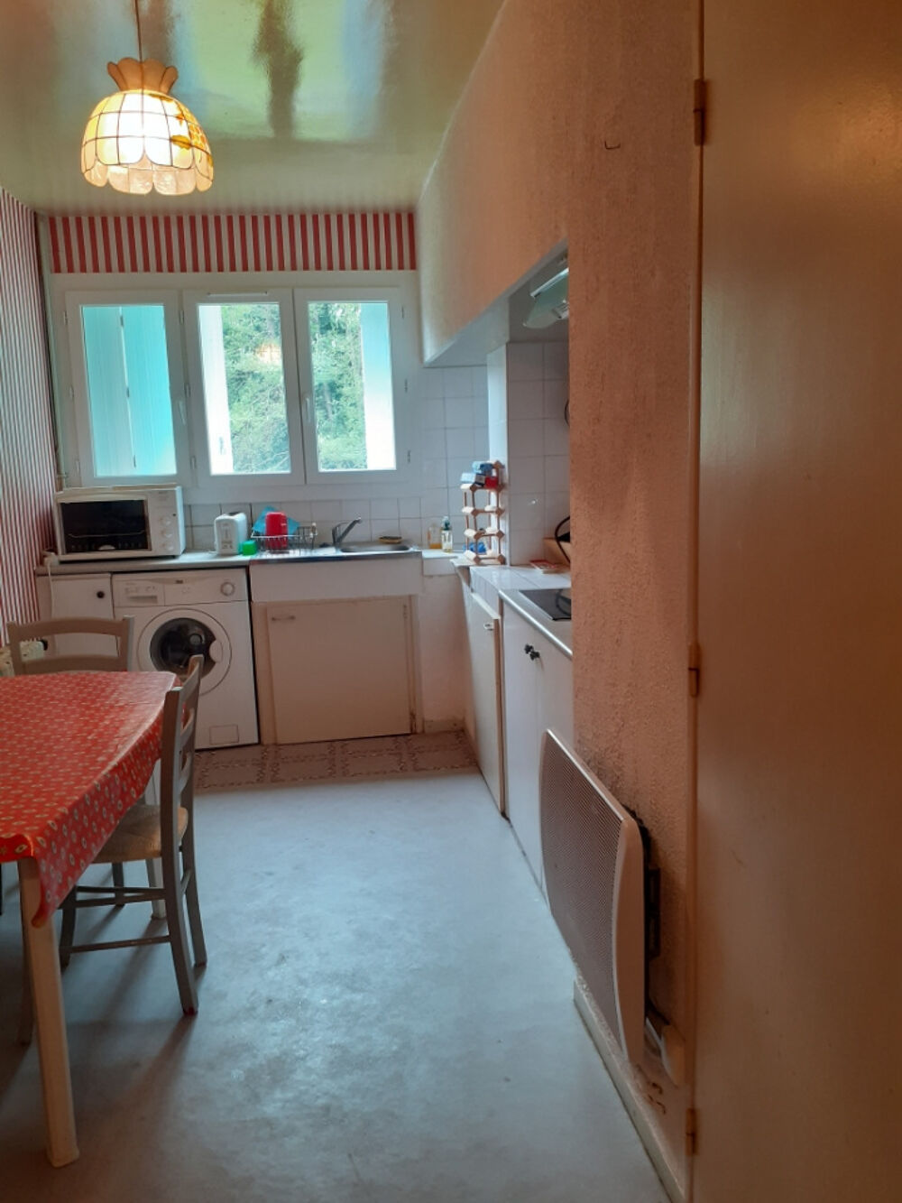 Appartement T3/4 rénové.