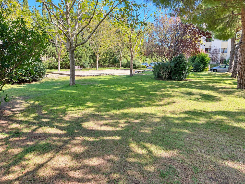 Vente Appartement T3 de 58 m2 avec extérieur et parking privatif Sainte-Anne Résidence Le Chevalier Lancelot 13008 Marseille Marseille 8