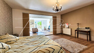  Propriété/château à vendre 11 pièces 650 m²