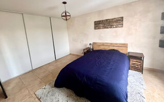  Appartement  vendre 2 pices 75 m