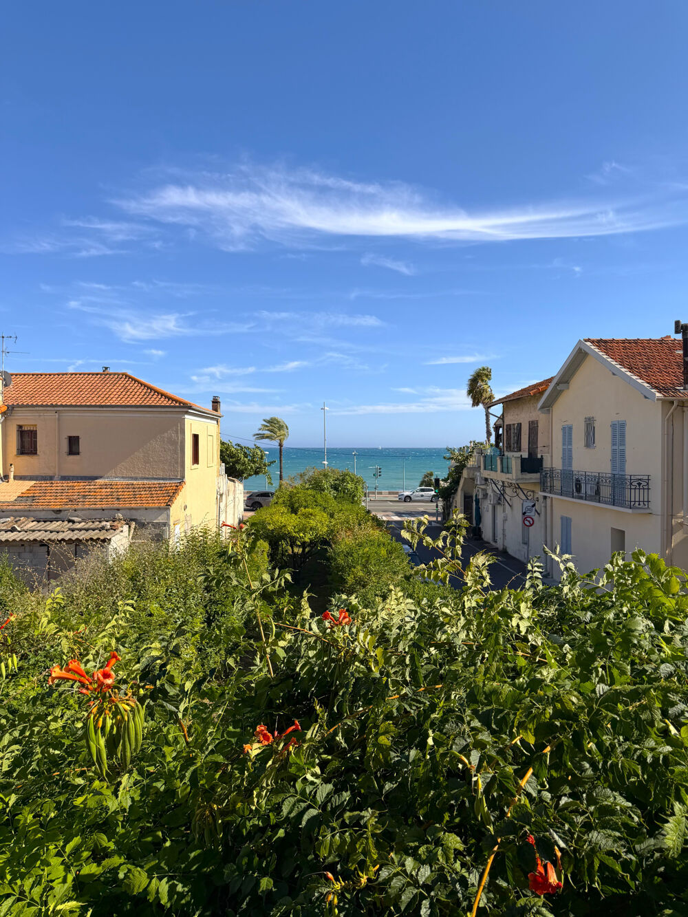 MAISON FACE A LA MER