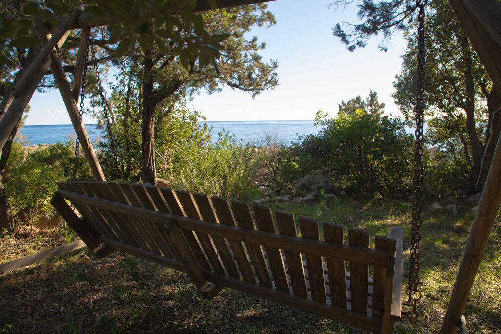 � vendre  Propri�t�/ch�teau Sari-Solenzara (20145)