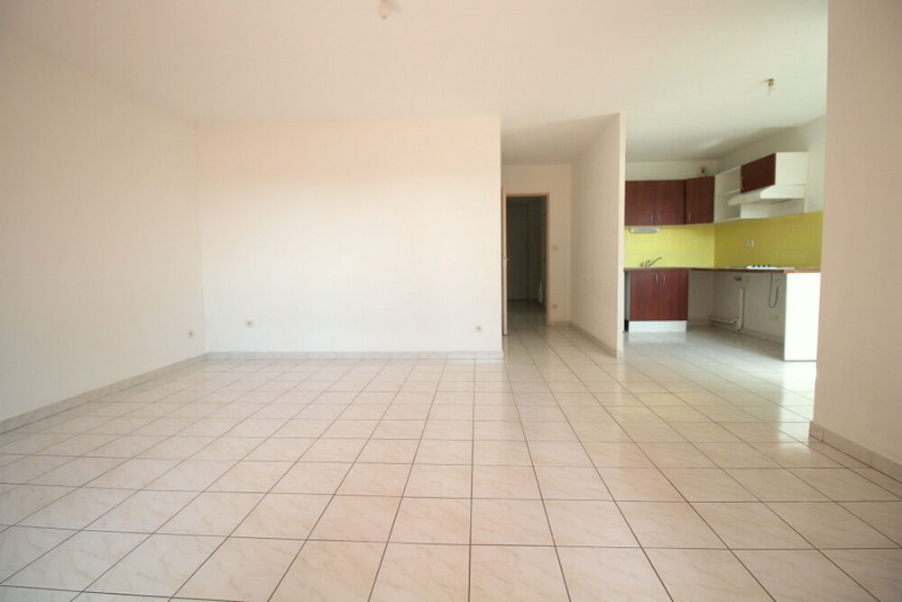 Vente Appartement Bel appartement T3 avec terrasse, jardin, place de stationnement à Balaruc-Les-Bains Balaruc les bains