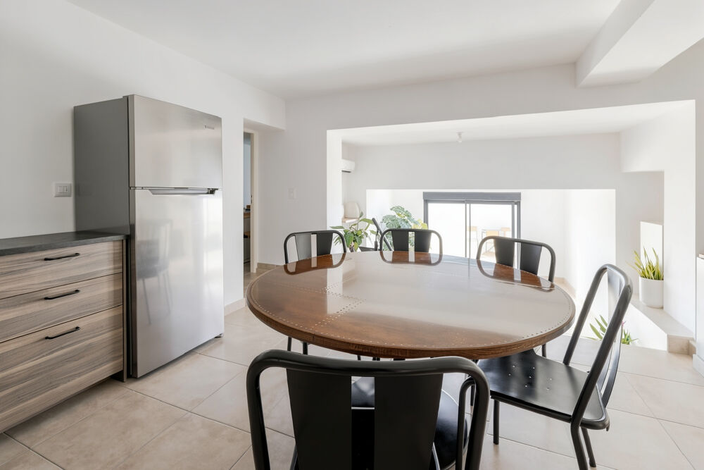 Vente Appartement Appartement T4 88m2 Terrasse de 38m2  Place de paking Les pennes mirabeau