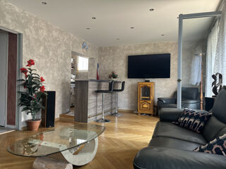  Maison � vendre 10 pi�ces 182 m�
