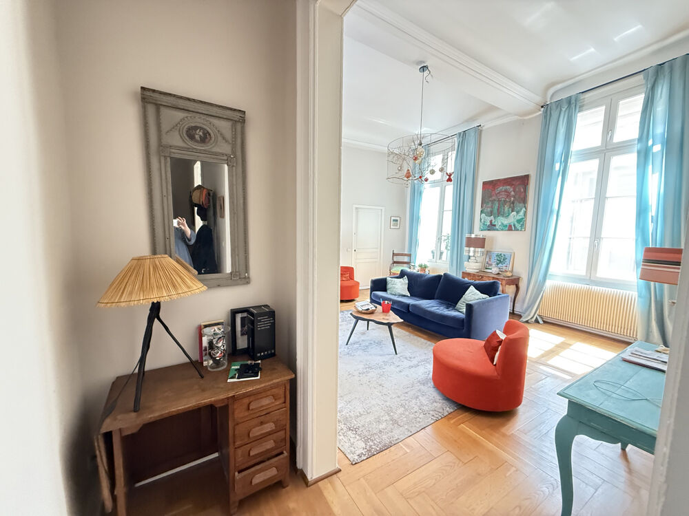 Montpellier, écusson, appartement d'exception au coeur du centre historique