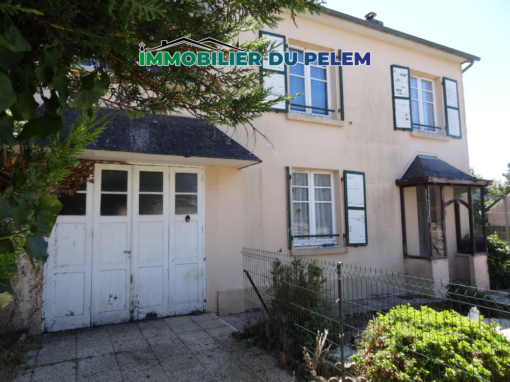 Vente Maison Maison trois chambres avec jardin clos et garage à proximité des commodités Saint Nicolas du Pelem St nicolas du pelem