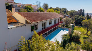  Maison � vendre 8 pi�ces 240 m�