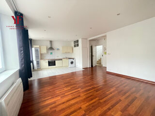  Immeuble � vendre 220 m�