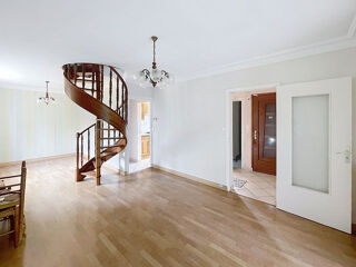 Vente Maison Maison familiale 6 pièces - 84m2 - terrain d'environ 800m2 - Saint- Avé St ave