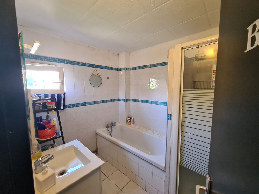 Paillade T4 81m2 Double vitrage cave terrasse garage