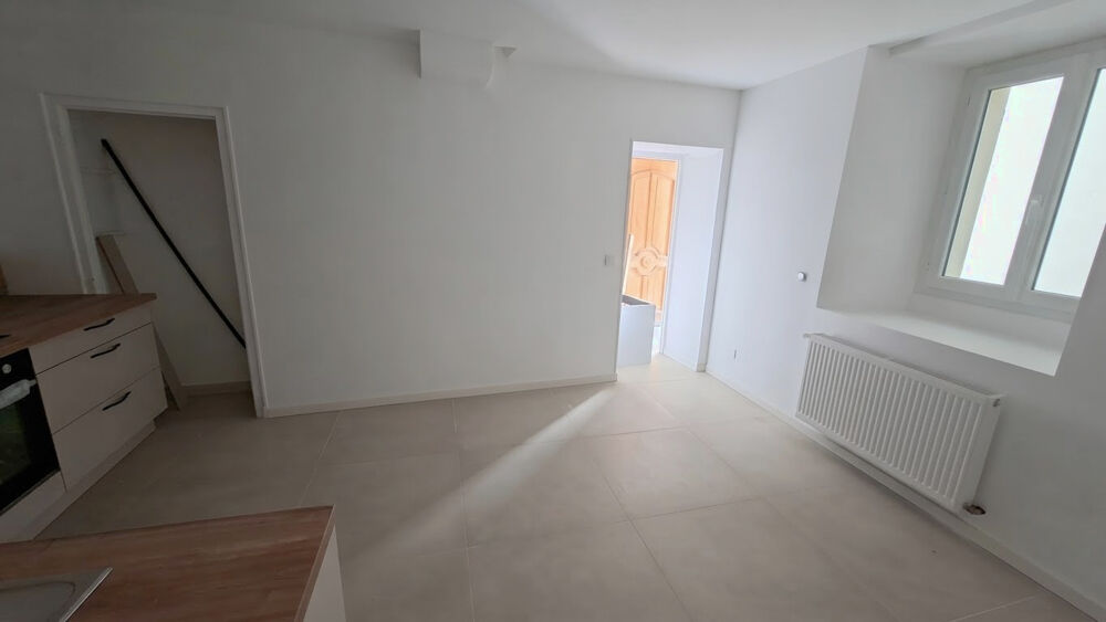 Appartement T4 en duplex + extérieur + parking