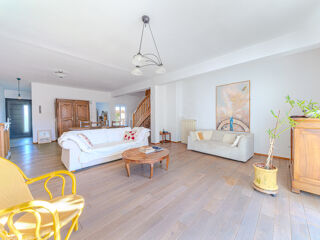  Maison à vendre 6 pièces 215 m²