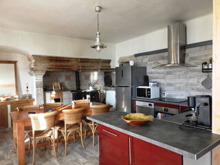  Maison � vendre 15 + pi�ces 400 m�