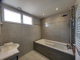  Appartement � vendre 4 pi�ces 73 m�