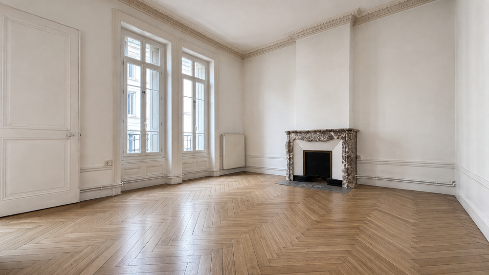 Vente Appartement Superbe appartement type Haussmannien de 100.77m2 avec 3 grandes chambres St etienne