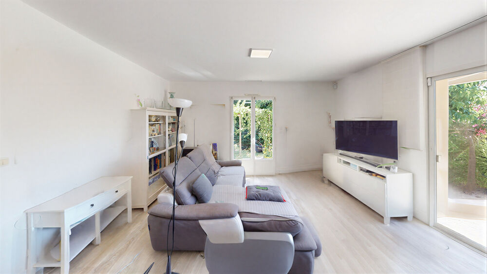Vente Maison Villa de plain-pied avec piscine et vue panoramique sur les Cévennes   Un cadre de vie exceptionnel Villevieille