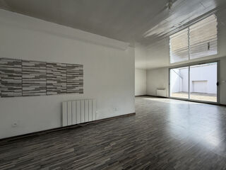  Immeuble à vendre 7 pièces 144 m²
