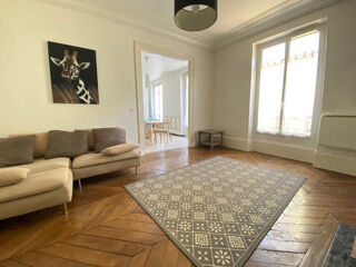  Immeuble à vendre 180 m² Corbeil essonnes