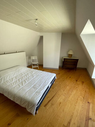  Remise / Grange � vendre 3 pi�ces 80 m�