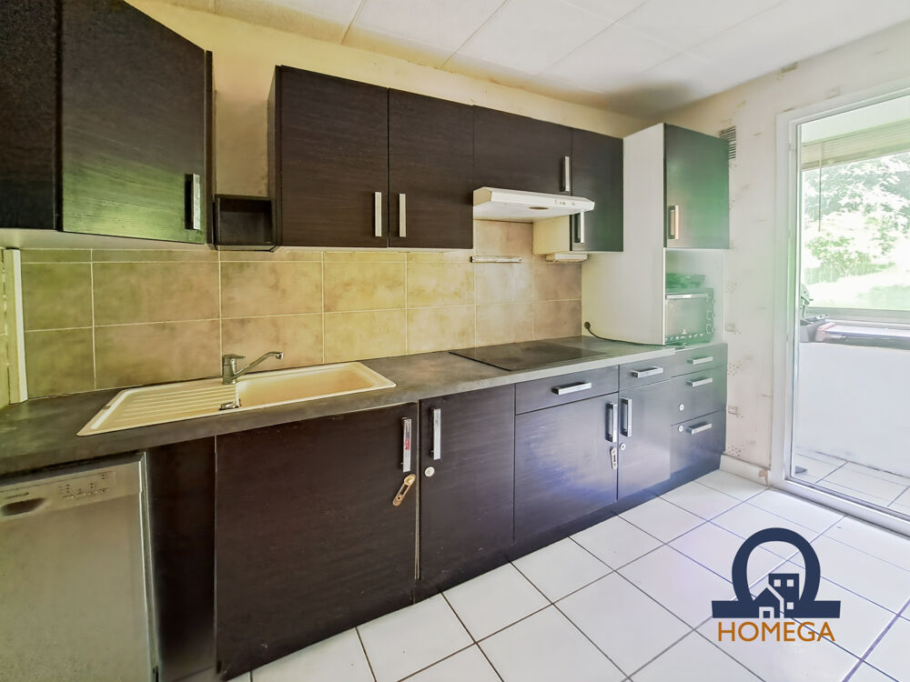 Apartment in Saint-Etienne, Patroa, Terrenoire - Plus