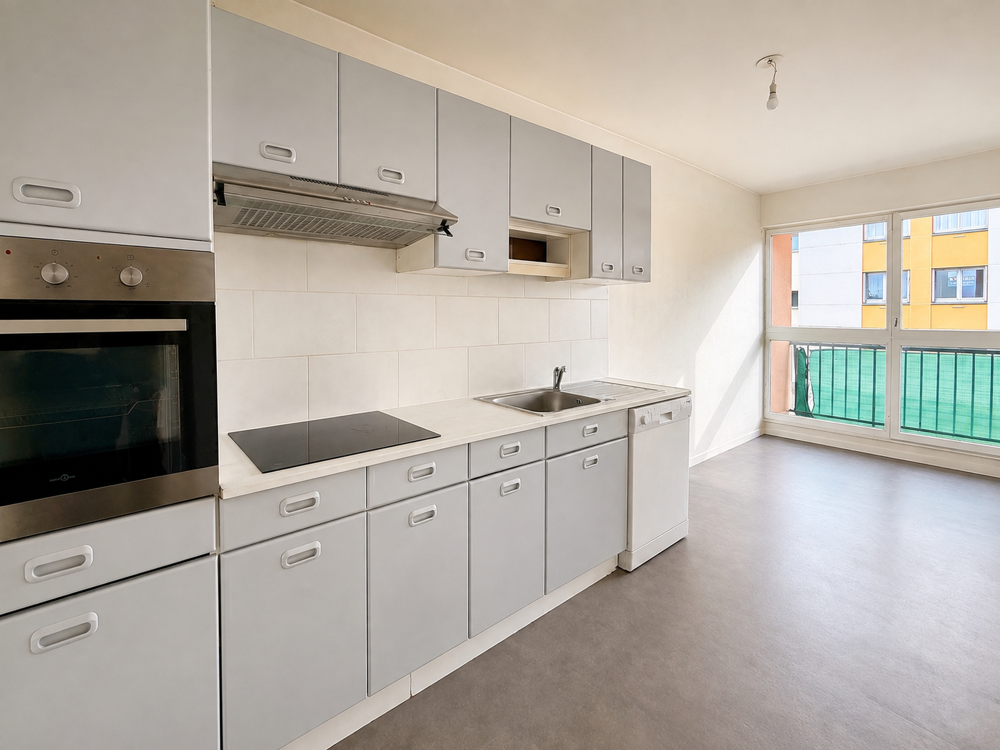 T3 ORADOU BALCON ET PARKING