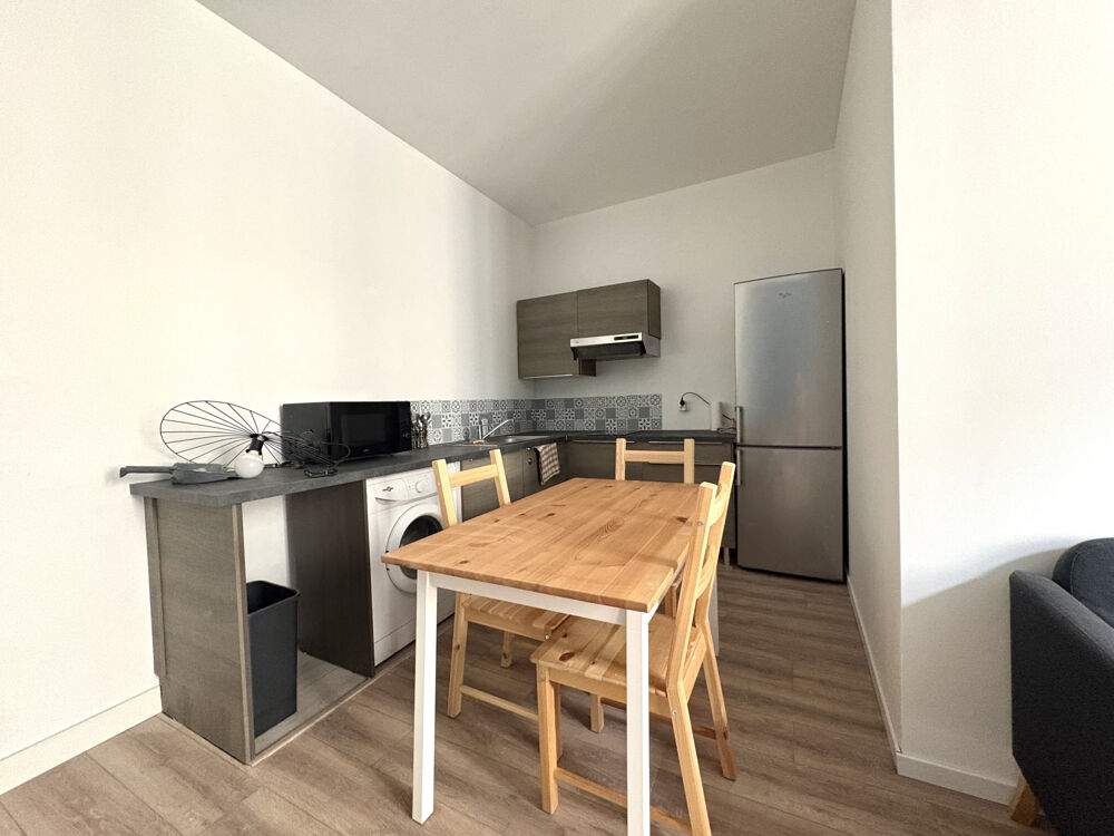 Location Appartement T1 bis rénové et meublé - A deux pas de l'Hôtel de Ville St etienne