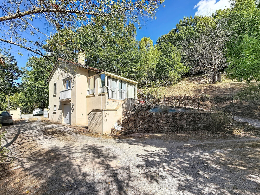 Villa T2 au calme sans vis à vis avec 3 500 m2 terrain !