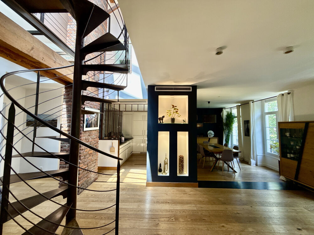 Vente Appartement DUPLEX CENTRE VILLE 284m2 TERRASSE ET GARAGE St etienne