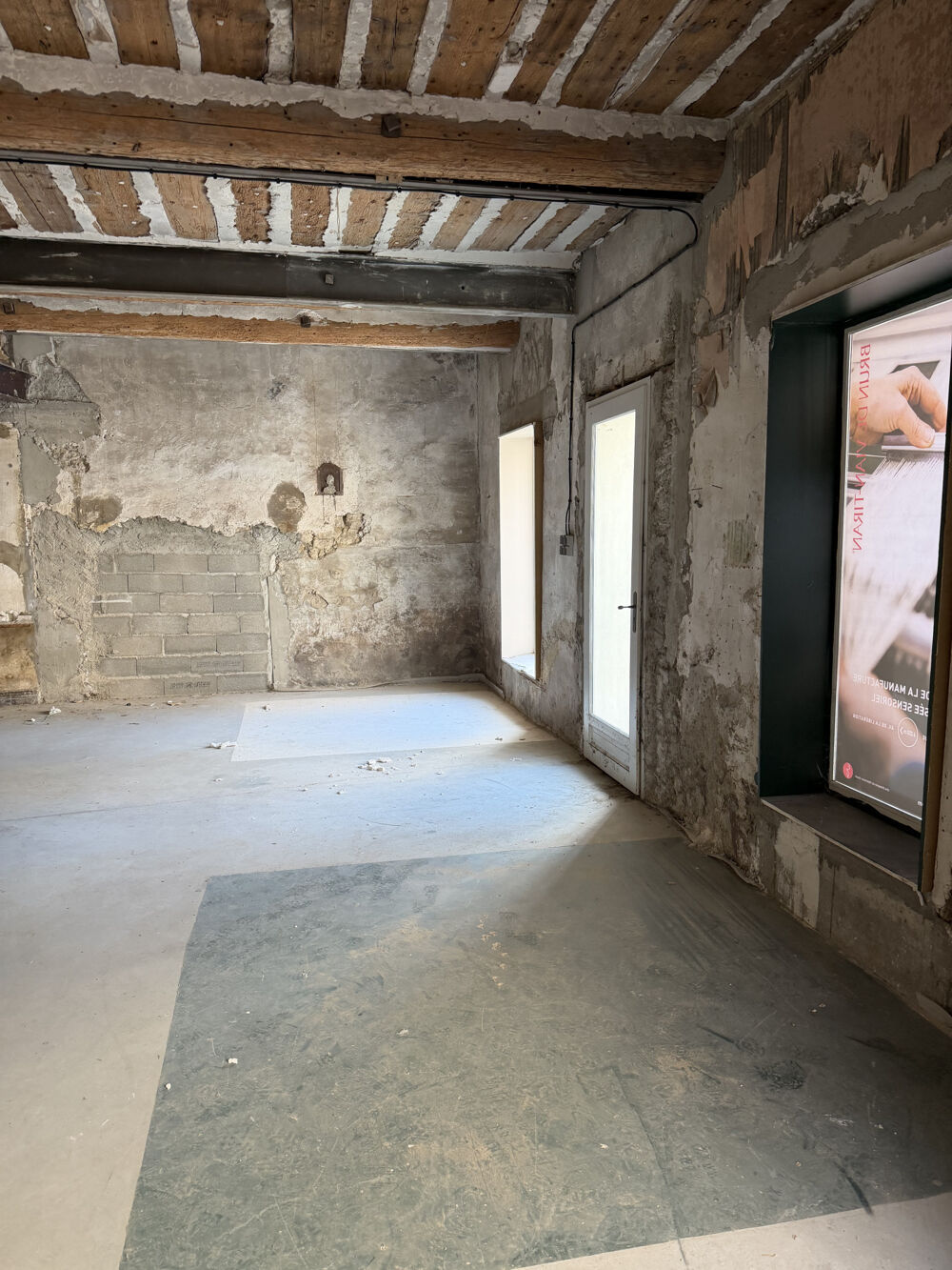 Plateau brut de 62 m2 au Rez de chaussée