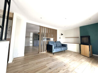  Propriété/château à vendre 9 pièces 209 m²