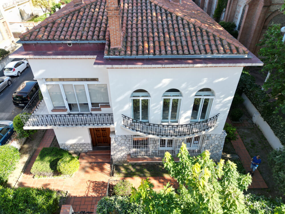 Magnifique Maison de Maître de Caractère 261 m2 Habitables 7 Chambres Double Garage Fort Potentiel