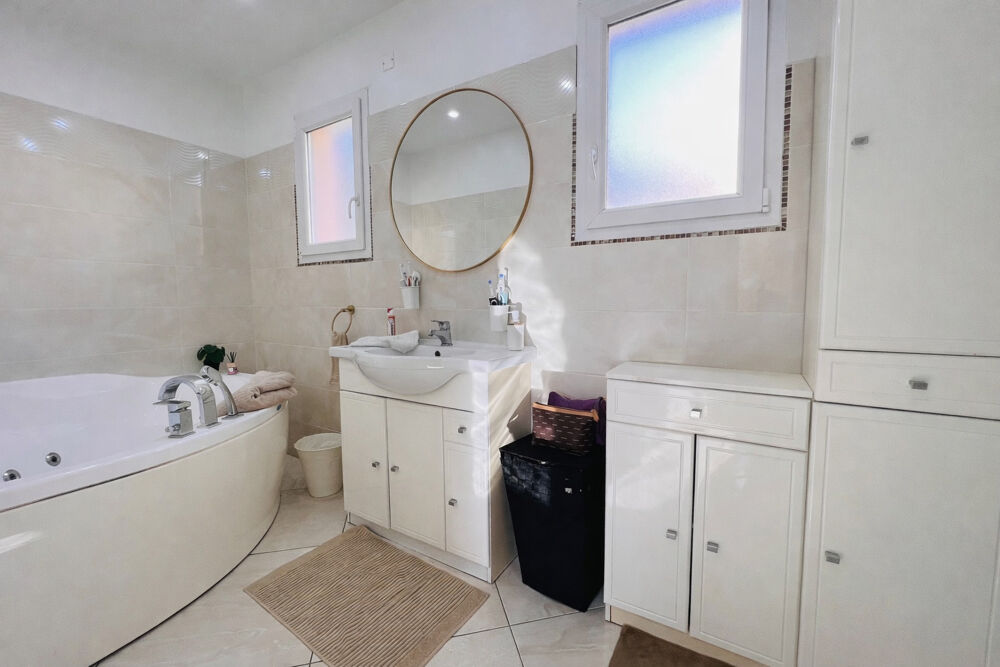 � vendre  Maison Villeneuve-Loubet (06270)