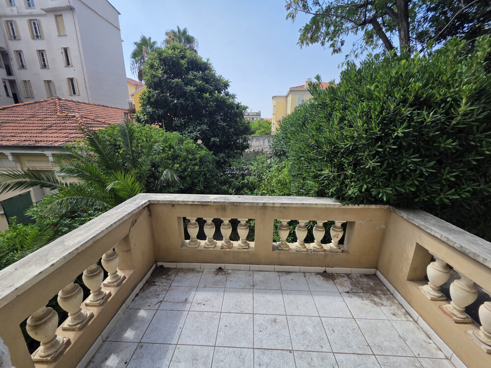 Vente Immeuble IMMEUBLE VIDE DE 6 APPARTEMENTS - QUARTIER LIBERATION Nice