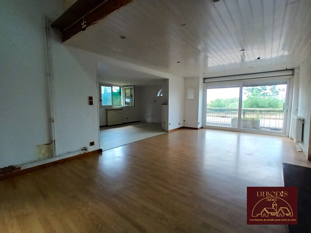 Vente Maison Maison indépendante sur plus d'1 hectare de terrain Bralleville