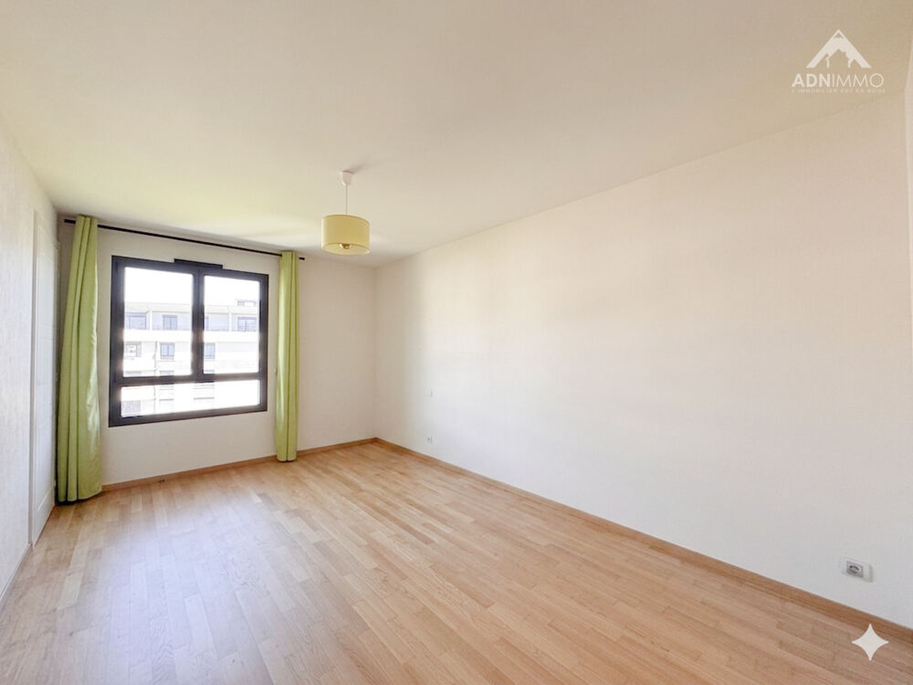 � vendre  Appartement Saint-Genis-Pouilly (01630)