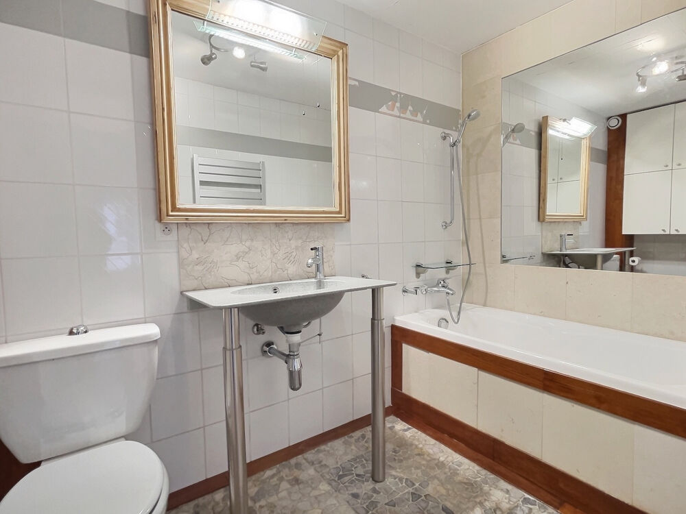 à vendre  Appartement Divonne-les-Bains (01220)