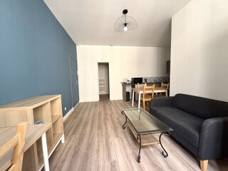  Appartement à louer 2 pièces 34 m²