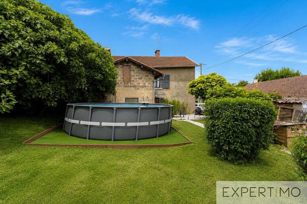 A 5 MIN DE VOIRON - MAISON 5 CHAMBRES - JARDIN - GRANGE