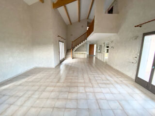  Maison � vendre 7 pi�ces 271 m�