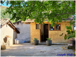  Propri�t�/ch�teau � vendre 9 pi�ces 240 m�