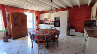  Maison à vendre 10 pièces 219 m²