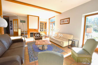  Maison � vendre 10 pi�ces 200 m�